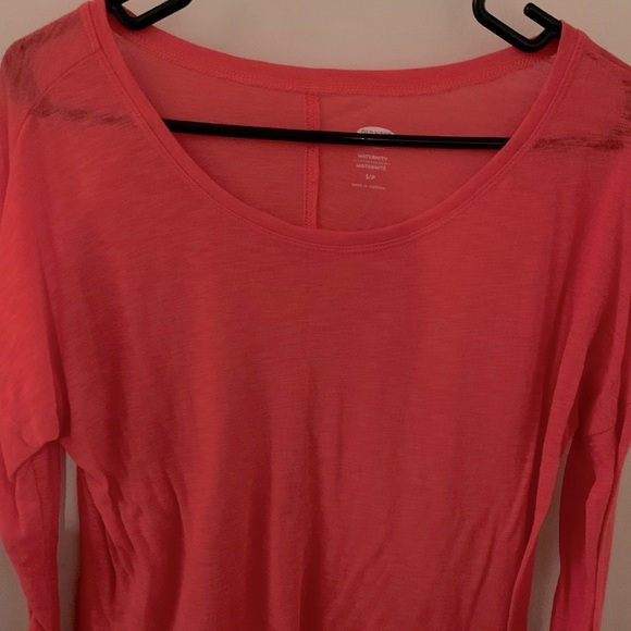 Old Navy WMS MATERNITY bright coral colored WMS TOP size Small - Picture 1 of 11